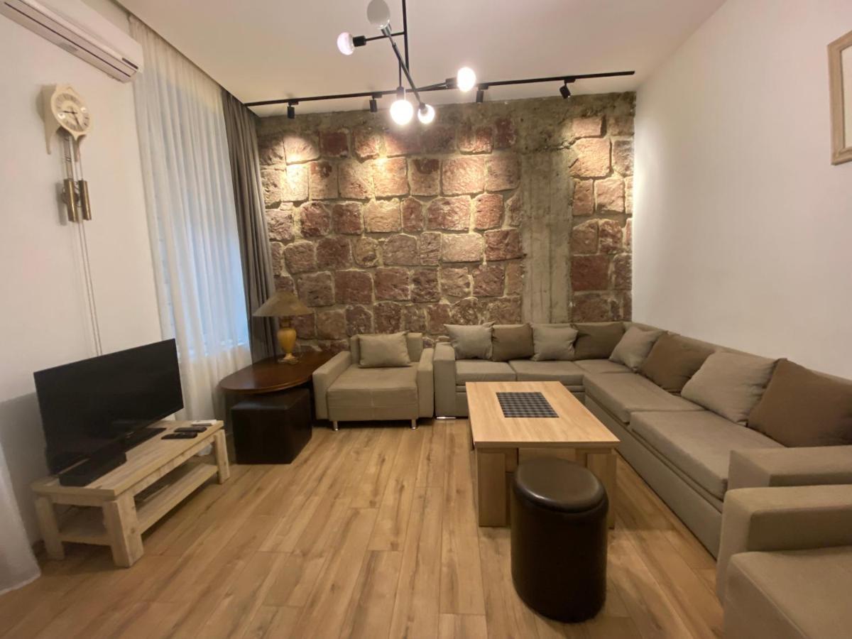 Nice Loft On Uznadze Street Tbilisi Eksteriør bilde